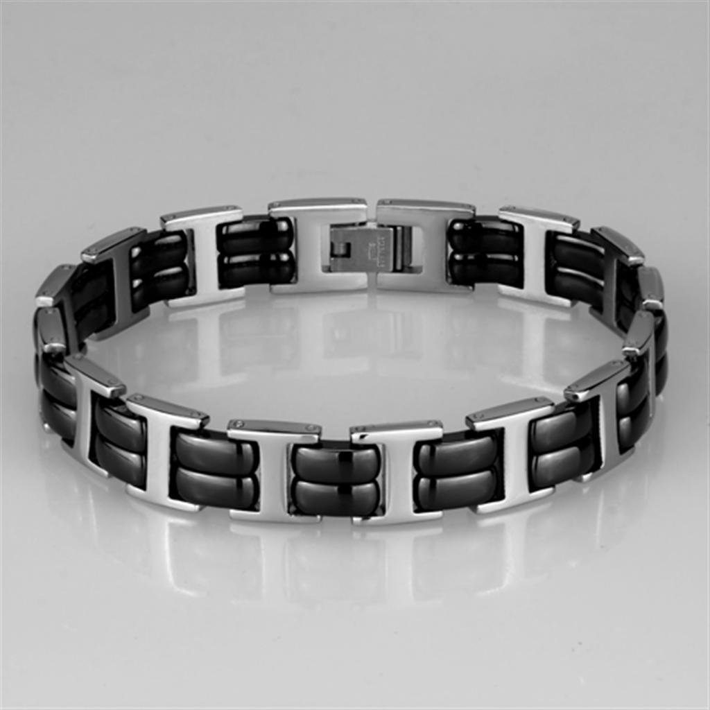 3W996 - High polished (no plating) Stainless Steel Bracelet with Ceramic in Jet