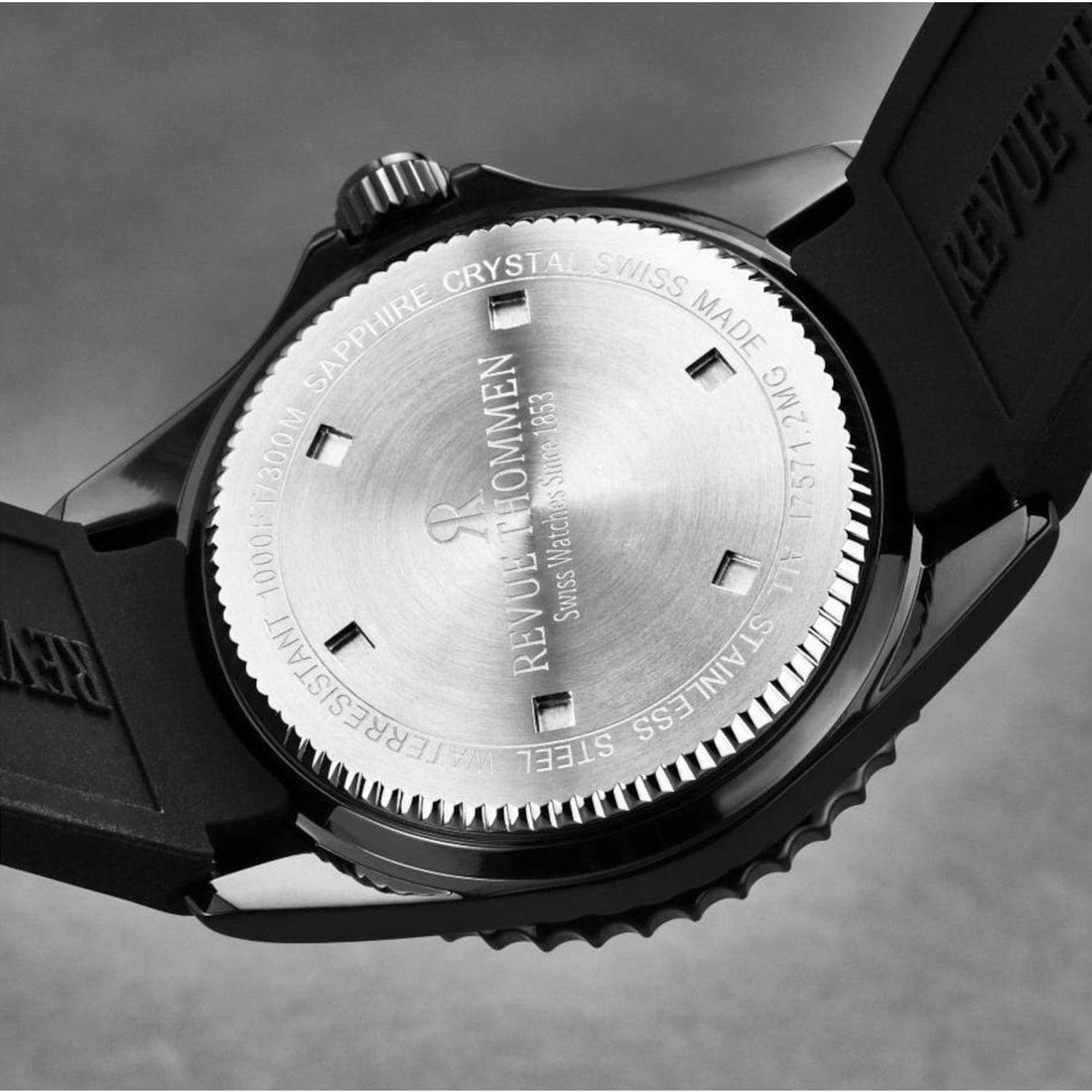 Revue Thommen 17571.2877 Men's 'Diver' Black Dial Rubber Strap Swiss Automatic Watch